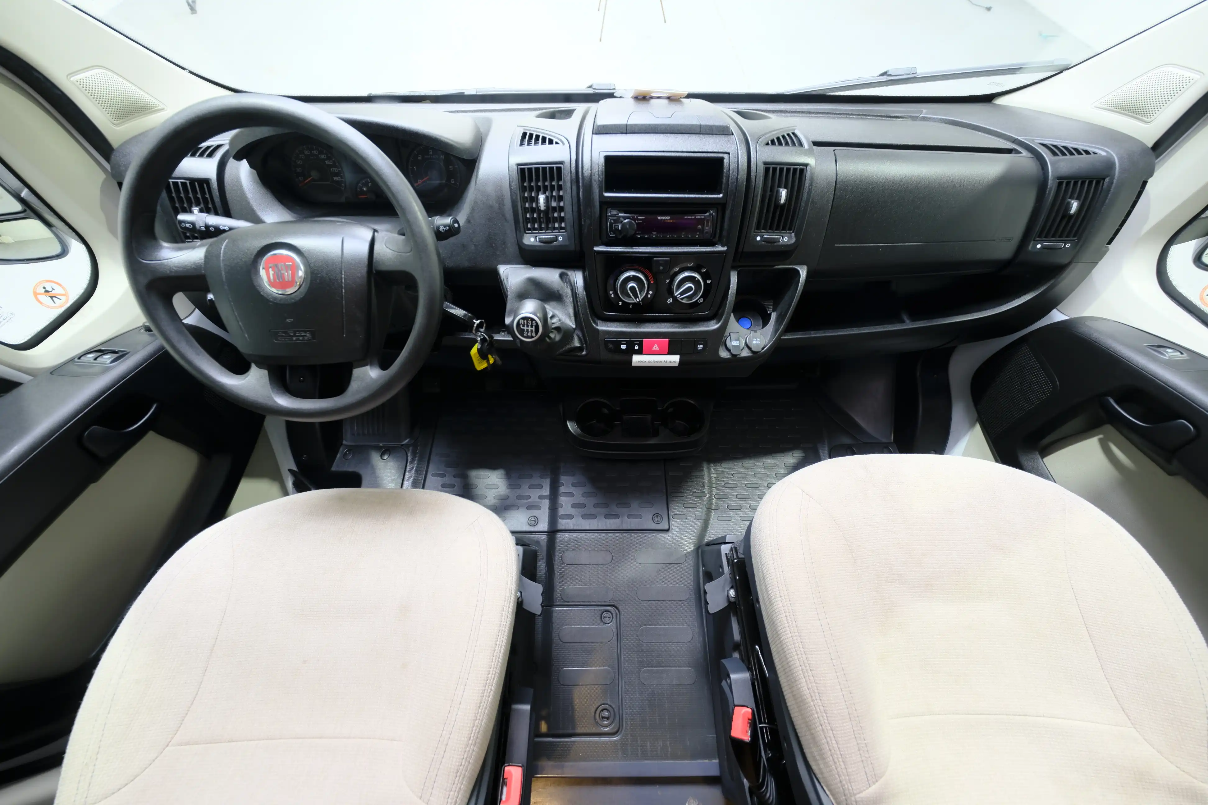 CARADO T 334 - Ansicht 6